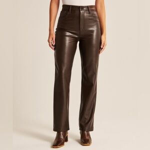 Abercrombie Curve Love Vegan Leather 90s Straight Pant